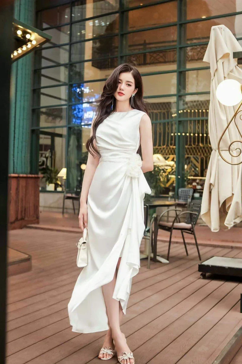Top 20 mẫu đầm dự tiệc sang chảnh, cuốn hút cho nàng tỏa sáng