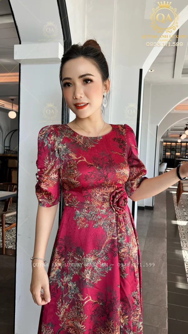 Váy Đầm Xoè Hoa Tone Hồng Đậm Đẹp Sang Trọng Cao Cấp Akina Dress (7)
