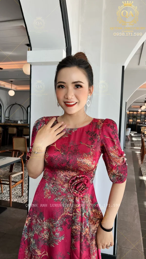 Váy Đầm Xoè Hoa Tone Hồng Đậm Đẹp Sang Trọng Cao Cấp Akina Dress (2)